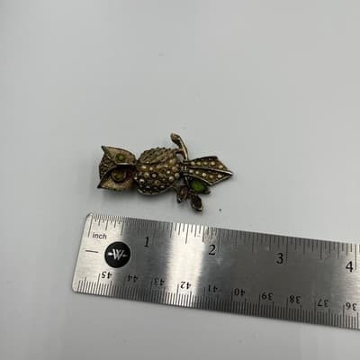 Vintage Owl Brooch Gold Tone Faux Pearl Rhinestone Green Eye Figural Pin Classic - Thumbnail 7