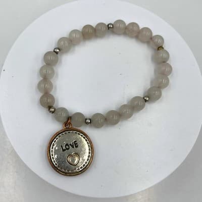 Vintage White Beaded Stretch Bracelet Love Charm Heart Pendant Romantic Jewelry - Image 1