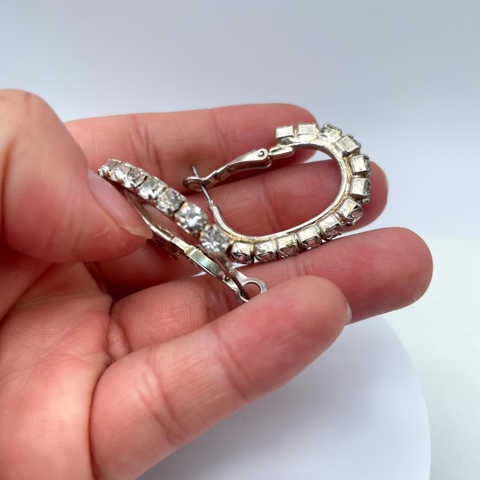 Classic Silver-Tone Fashion Prong Faceted Rhinestone Hoop Hinged Clasp Earrings - Thumbnail 8