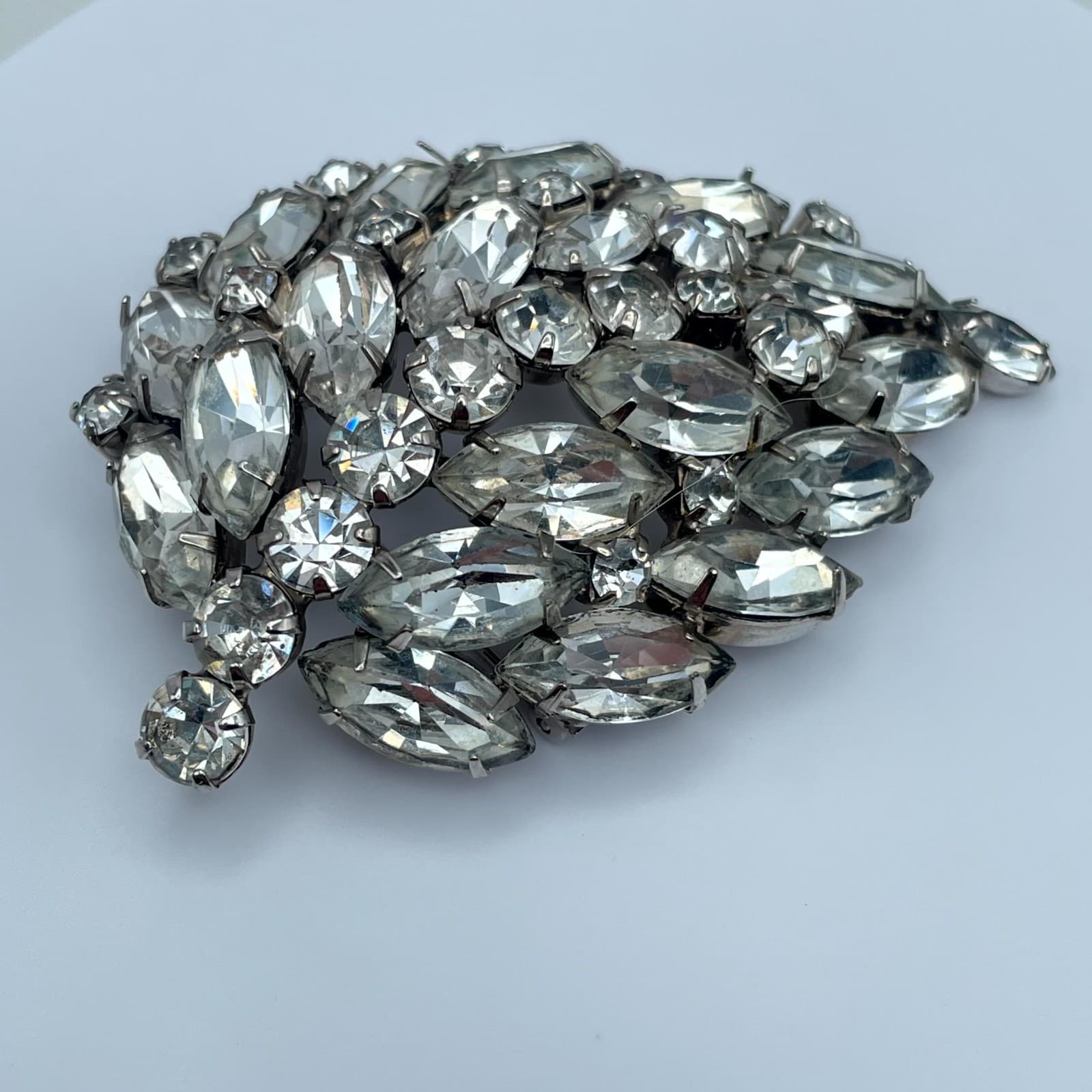 Vintage Clear Faceted Marquise-Cut Rhinestone Embellished Domed Leaf Brooch Pin - Image 1