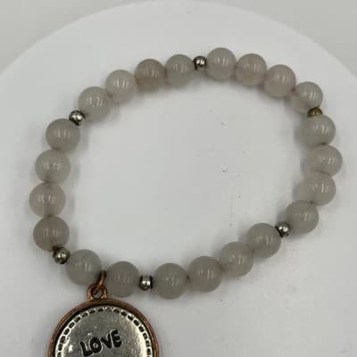 Vintage White Beaded Stretch Bracelet Love Charm Heart Pendant Romantic Jewelry - Thumbnail 2