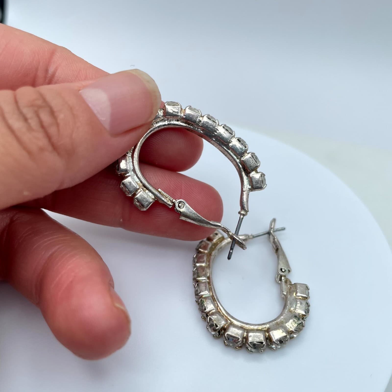 Classic Silver-Tone Fashion Prong Faceted Rhinestone Hoop Hinged Clasp Earrings - Thumbnail 7