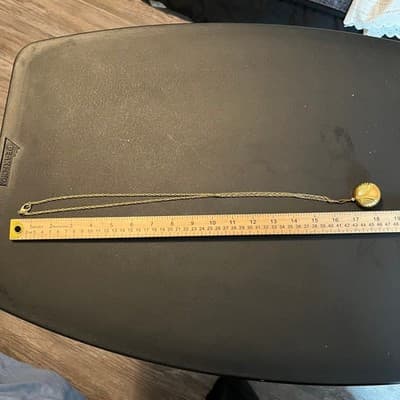 Vintage Avon Gold Tone Long Rope Chain Scalloped Locket Pendant Necklace 24" - Thumbnail 9