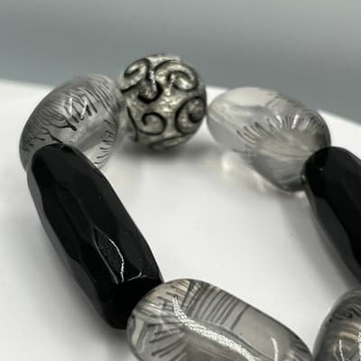 Vintage Chunky Stretch Bracelet Glass Beads Black Faceted & Silver Swirl Accent - Thumbnail 4