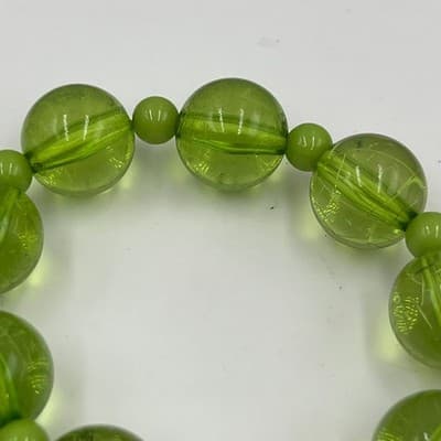 Vintage Y2K Green Chunky Beaded Stretch Bracelet Translucent Round Statement - Thumbnail 3