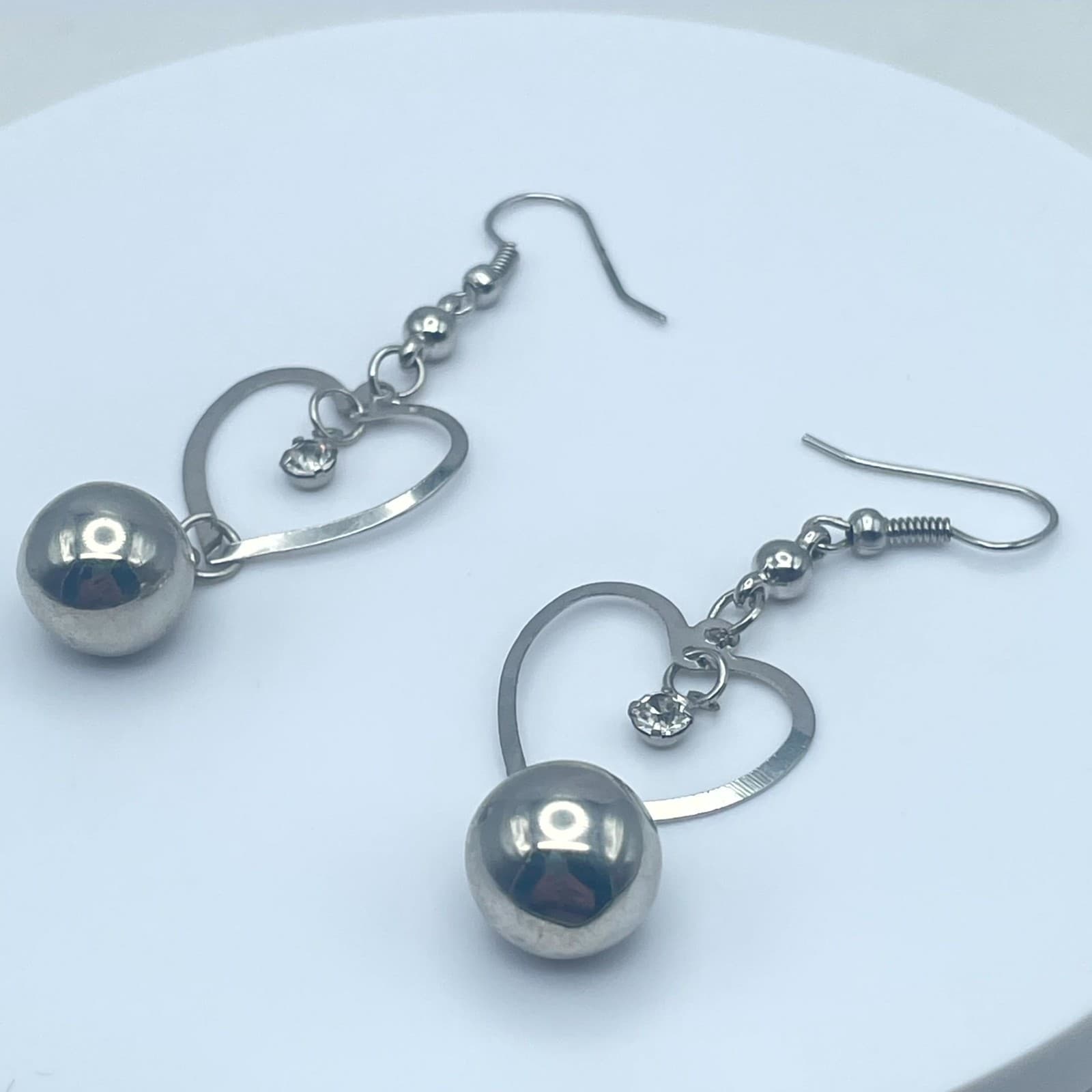 Silver-Tone Faceted Glass Bead Metal Heart-Shaped Dangle Ball Drops Hook Earring - Thumbnail 10
