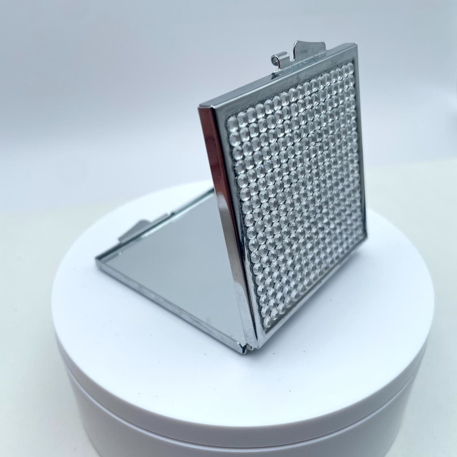 Classic Silver-Tone Rhinestones Embellished Square Compact Pocket Makeup Mirror - Image 1