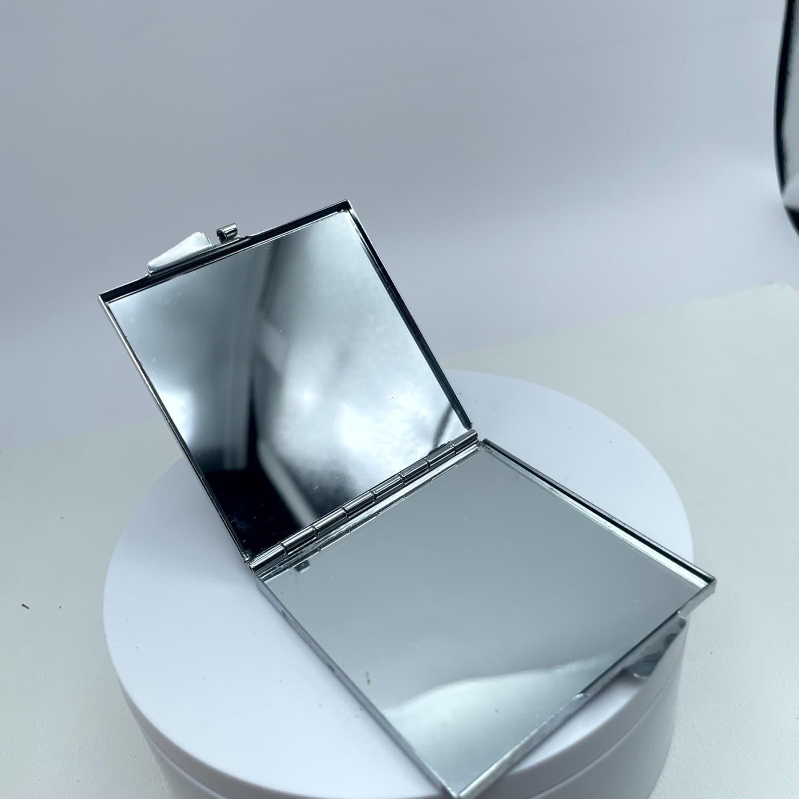 Classic Silver-Tone Rhinestones Embellished Square Compact Pocket Makeup Mirror - Thumbnail 4