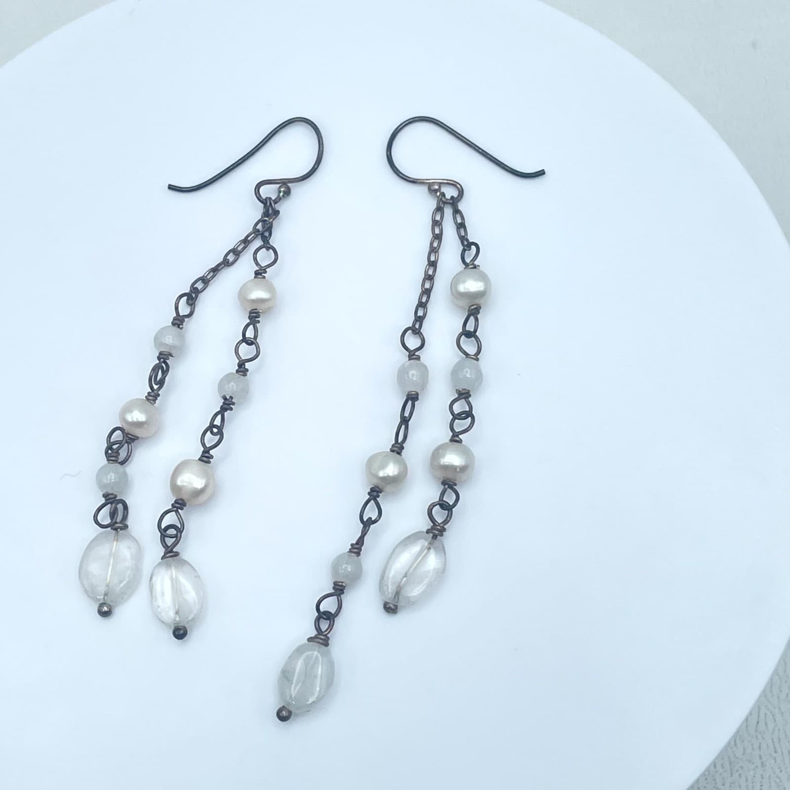 Bronze-Tone Handmade Faceted Glass Beads Mother Of Pearl Linear Dangle Earrings - Thumbnail 8