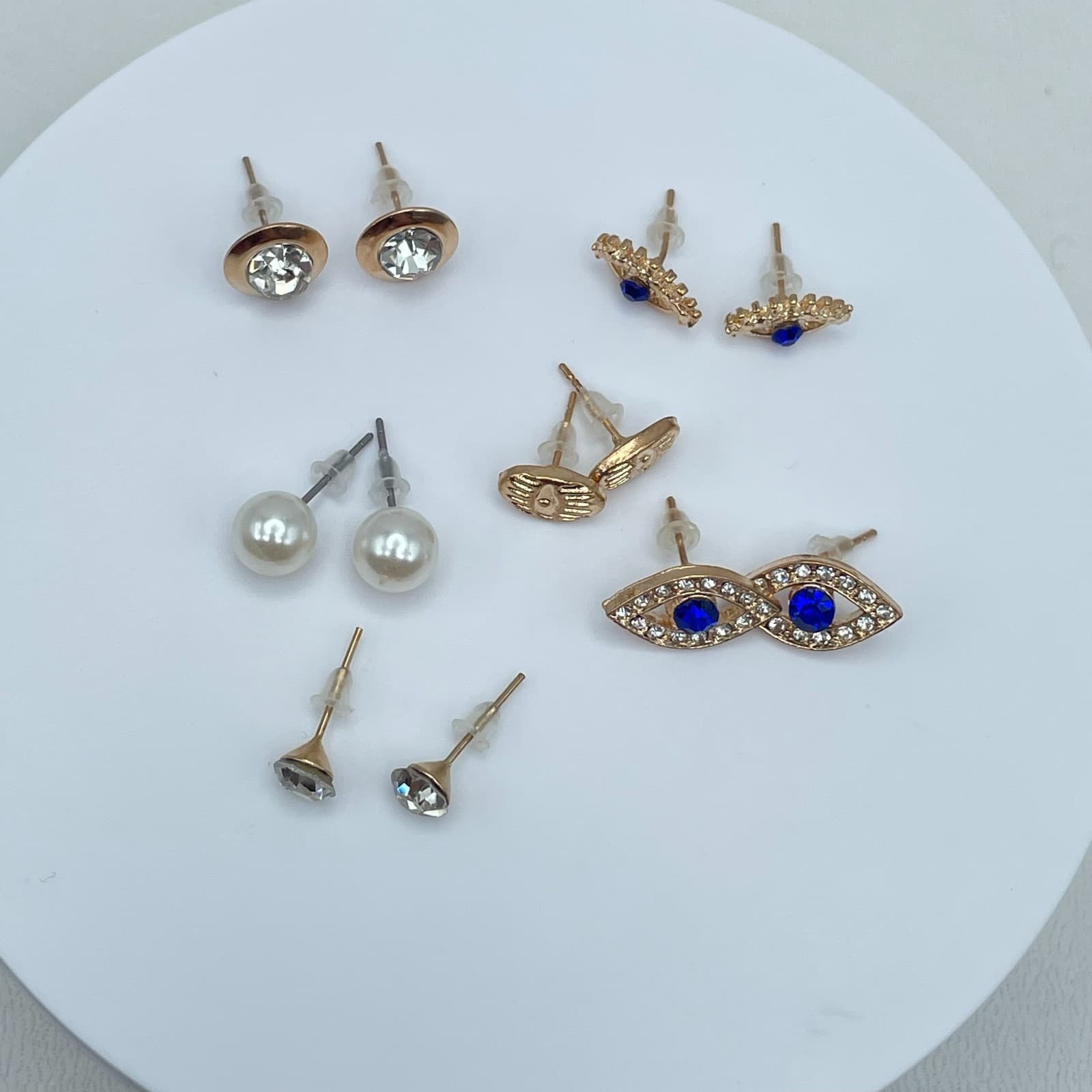 Vintage Y2K Gold Tone Eye Faux Pearl & Rhinestone Stud Earring Set Jewelry - Thumbnail 2
