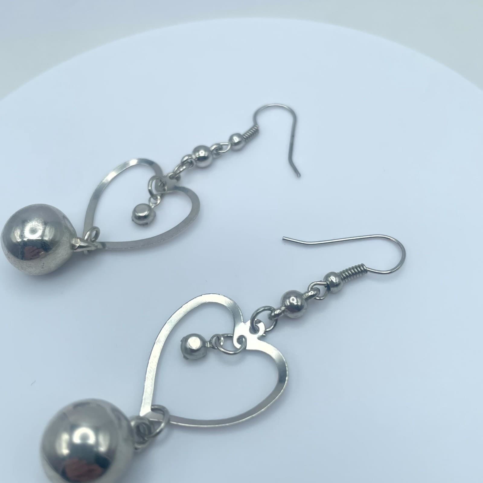 Silver-Tone Faceted Glass Bead Metal Heart-Shaped Dangle Ball Drops Hook Earring - Thumbnail 3