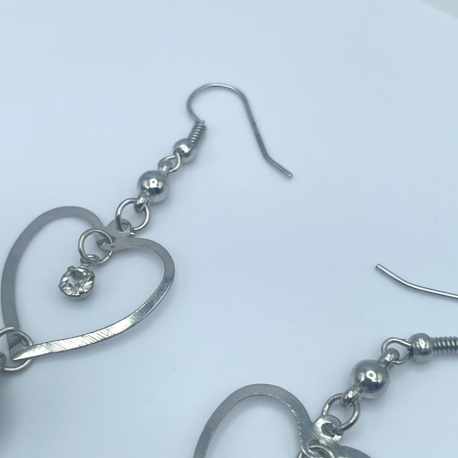 Silver-Tone Faceted Glass Bead Metal Heart-Shaped Dangle Ball Drops Hook Earring - Thumbnail 8