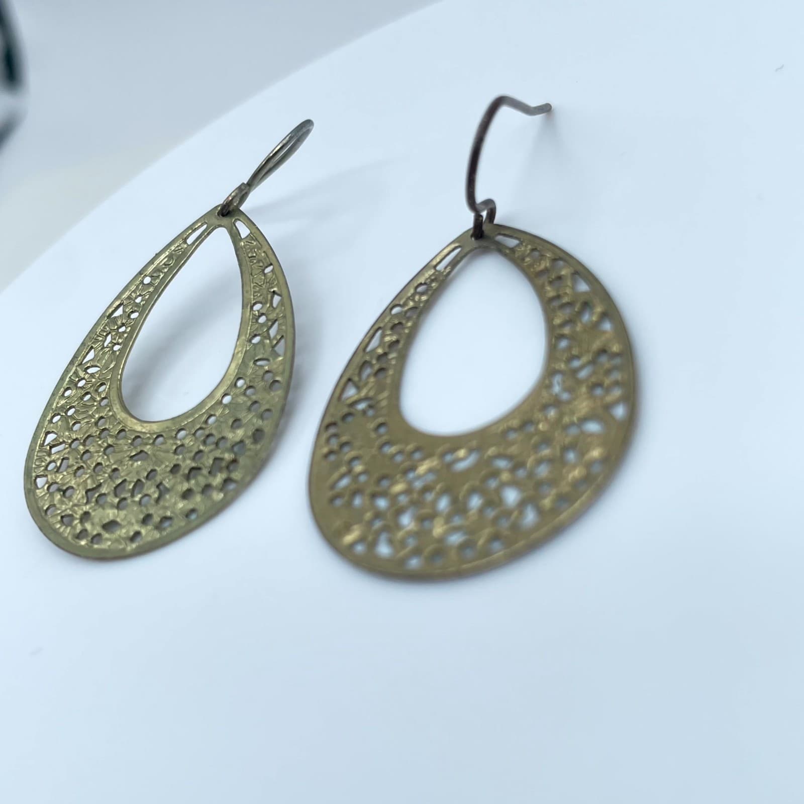 Gold-Tone Bohemian Floral Cutout Filigree Teardrop Dangle French Hook Earrings - Thumbnail 4