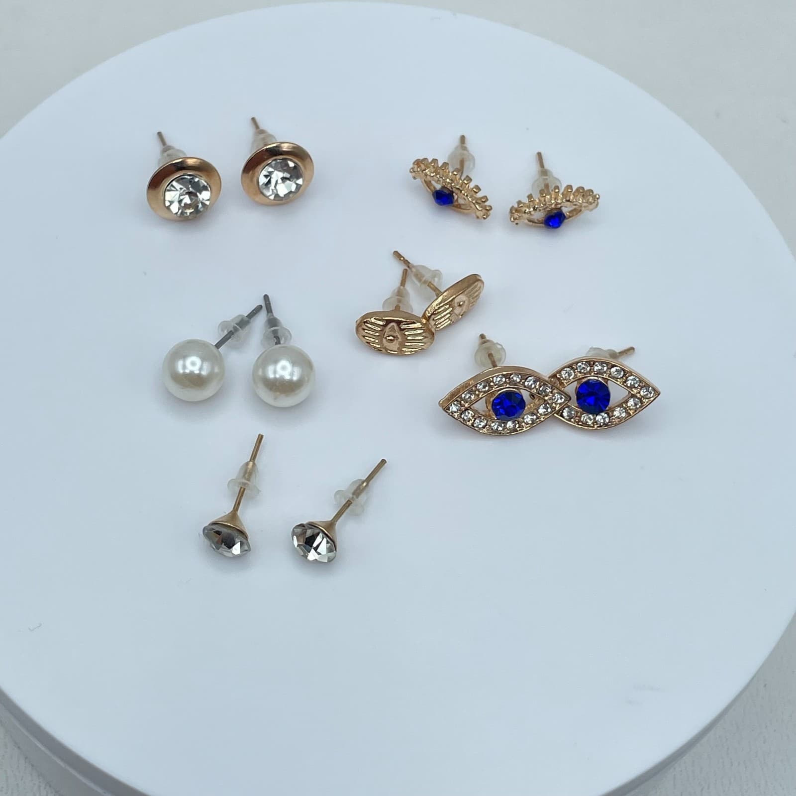 Vintage Y2K Gold Tone Eye Faux Pearl & Rhinestone Stud Earring Set Jewelry - Thumbnail 9