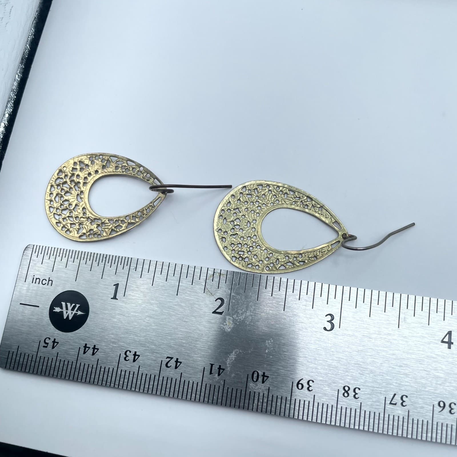 Gold-Tone Bohemian Floral Cutout Filigree Teardrop Dangle French Hook Earrings - Thumbnail 2