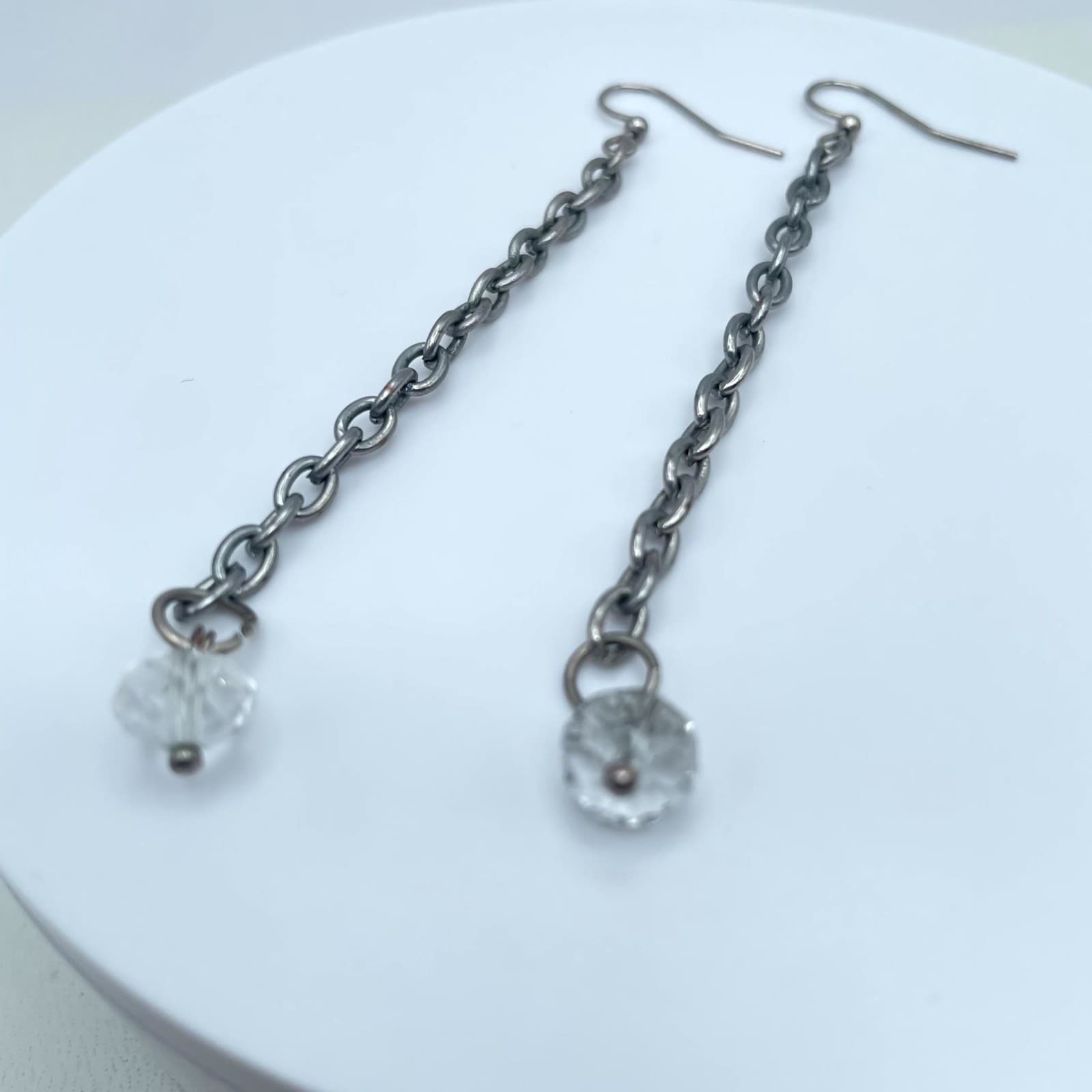Classic Silver-Tone Oval Chain Faceted Glass Beads Dangle French Hook Earrings - Thumbnail 3