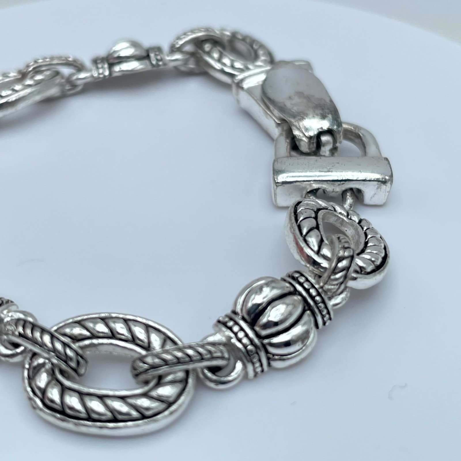 Byzantine Inspired Silver-Tone Engraved Twisted Rope Oval Link Station Bracelet - Thumbnail 6