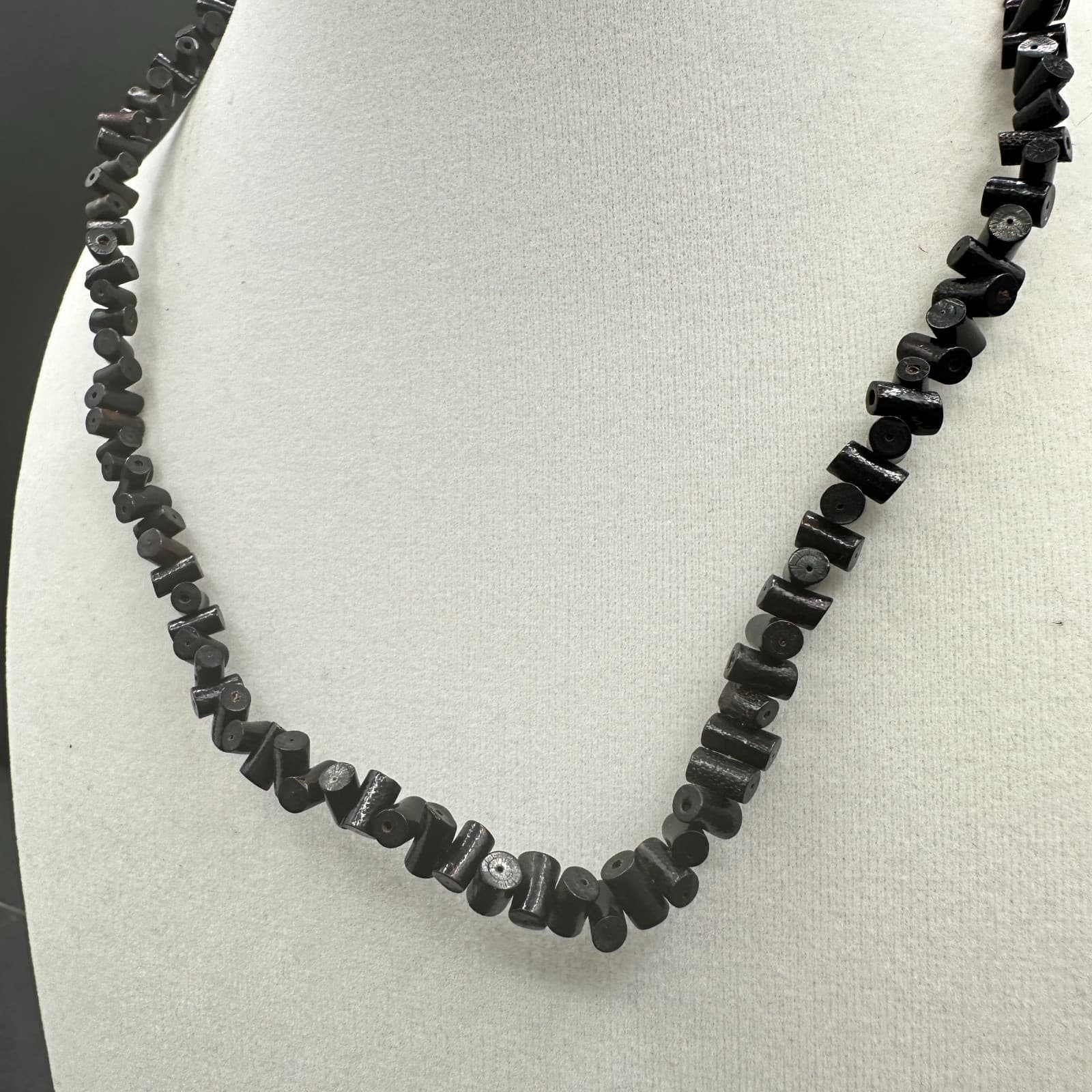 Vintage 90s Gold Tone Black Tube Beaded Necklace Women's Classic Jewelry - Thumbnail 3