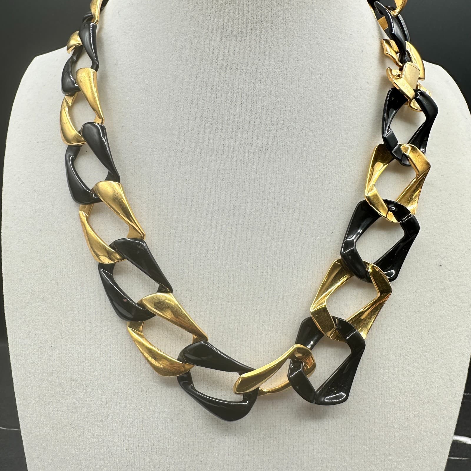 Vintage 90s Gold Tone Black Enamel Chunky Link Necklace Choker Statement Jewelry - Thumbnail 2