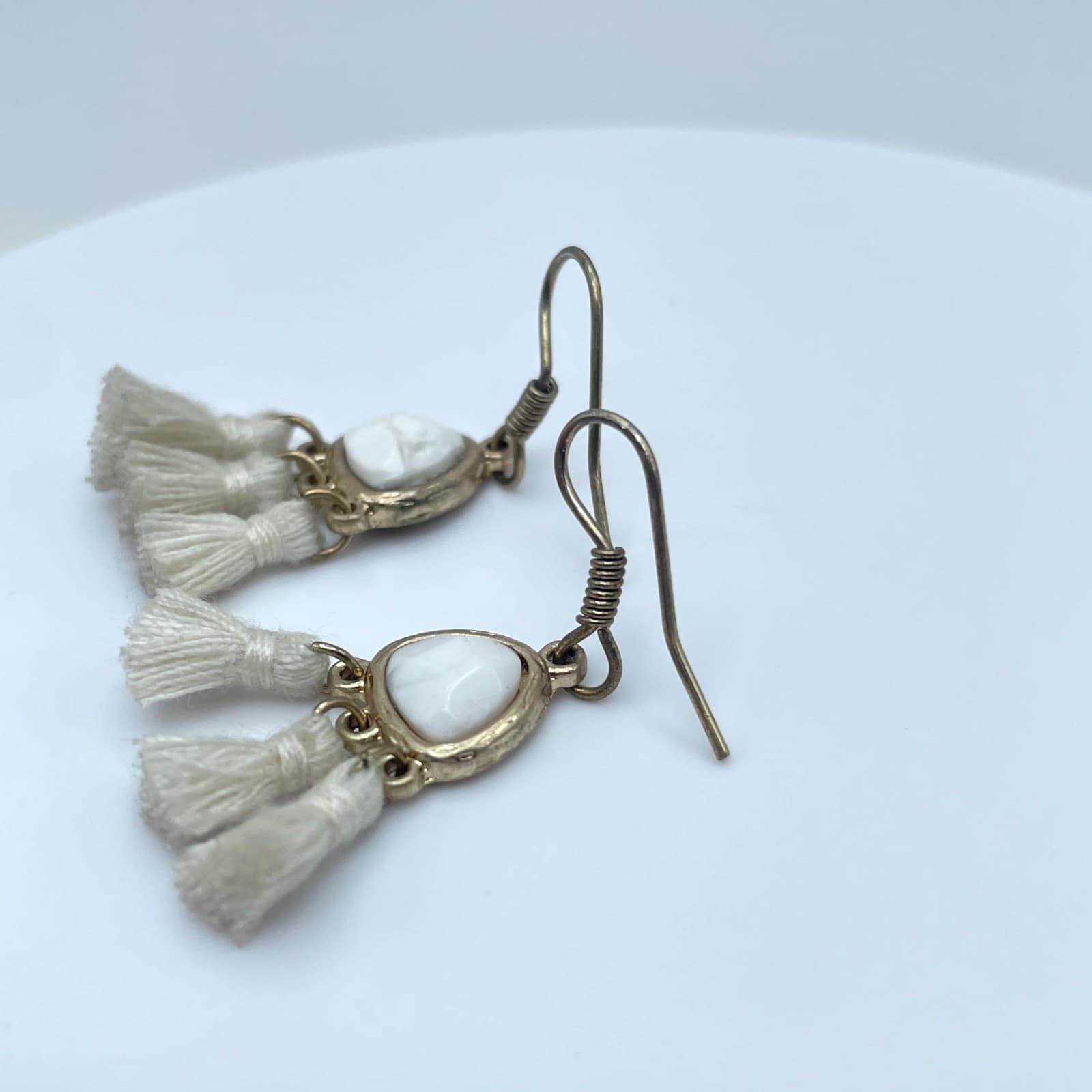 Boho-Chic Western Gold-Tone Howlite Center Tassel Dangle French Hook Earrings - Thumbnail 6