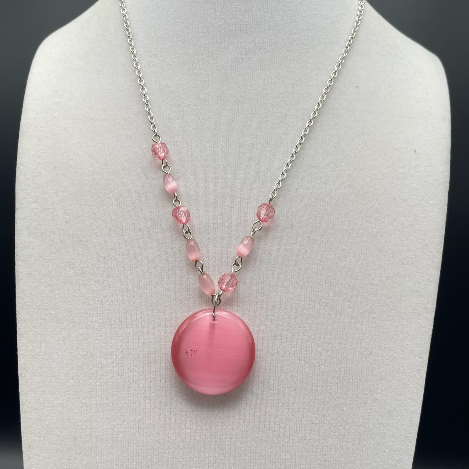 Vintage Silver-tone chain necklace with round pink pendant and accent beads 23In - Thumbnail 2