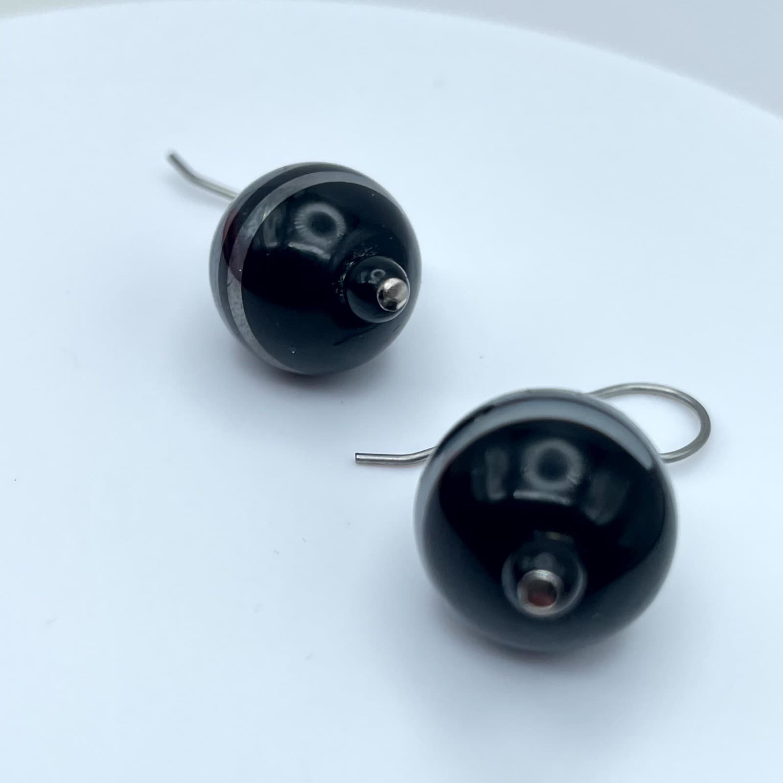 Vintage Black White Boho-Chic Banded Agate Bead Drop Dangle French Hook Earrings - Thumbnail 5