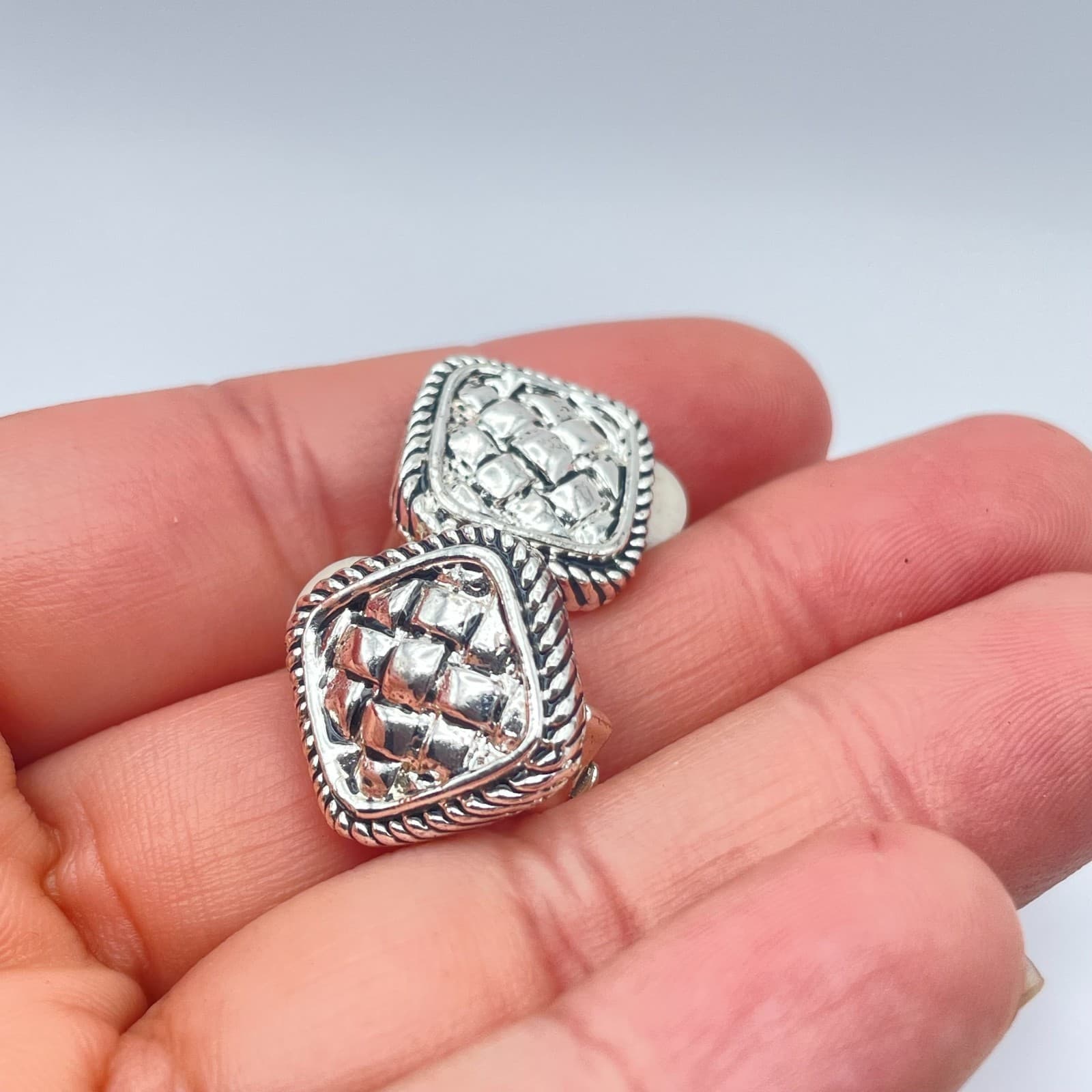 Vintage 90s Silver Tone Square Textured Basketweave Earrings Women's Jewelry - Thumbnail 7