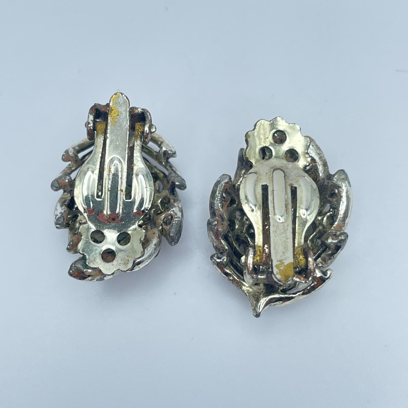 Vintage 90s Rhinestone Silver Tone Leaf Earrings Women's Classic Jewelry - Thumbnail 6