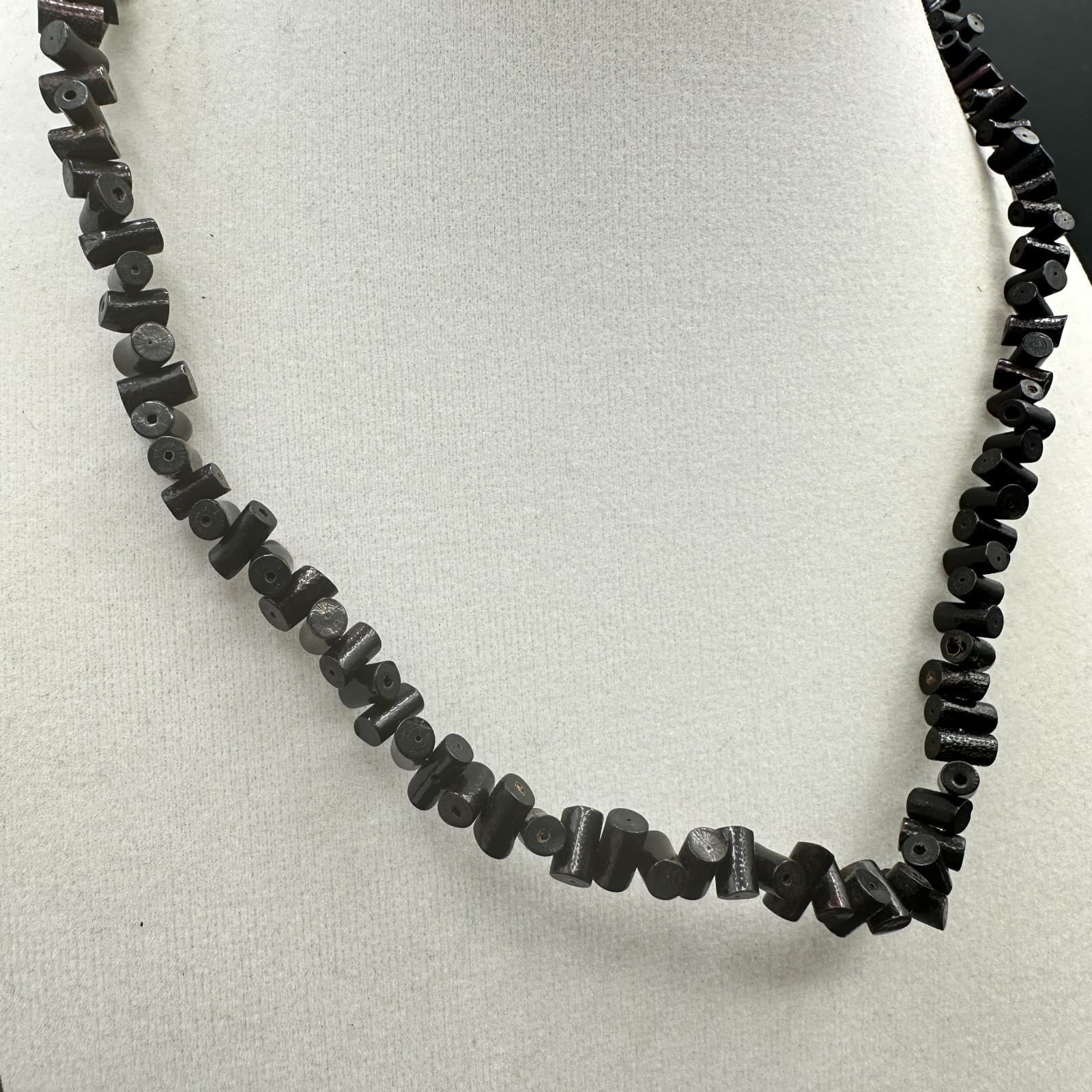 Vintage 90s Gold Tone Black Tube Beaded Necklace Women's Classic Jewelry - Thumbnail 2