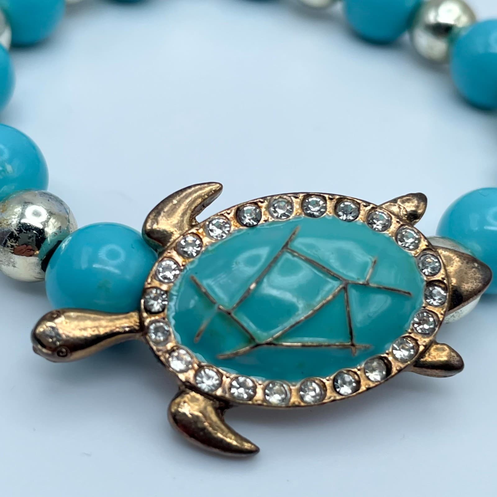 Vintage-Inspired Gold-Tone Beads Sea Turtle Motif Novelty Stretch Bracelet - Thumbnail 6