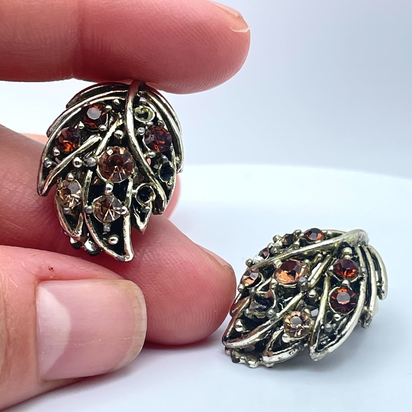 Vintage 90s Rhinestone Silver Tone Leaf Earrings Women's Classic Jewelry - Thumbnail 4