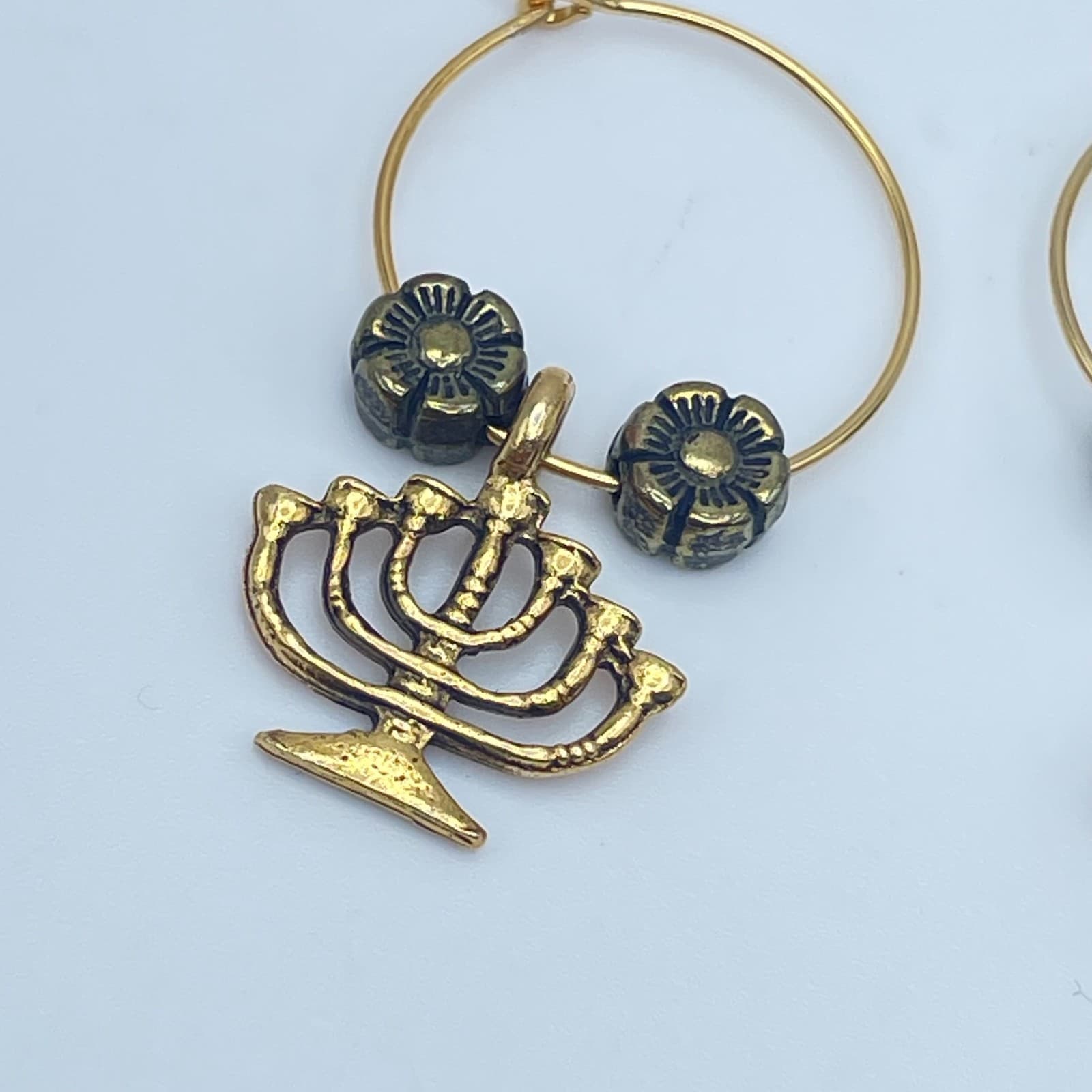 Vintage 90s Gold Tone Heart & Floral Hoop Earrings Women's Classic Jewelry - Thumbnail 5