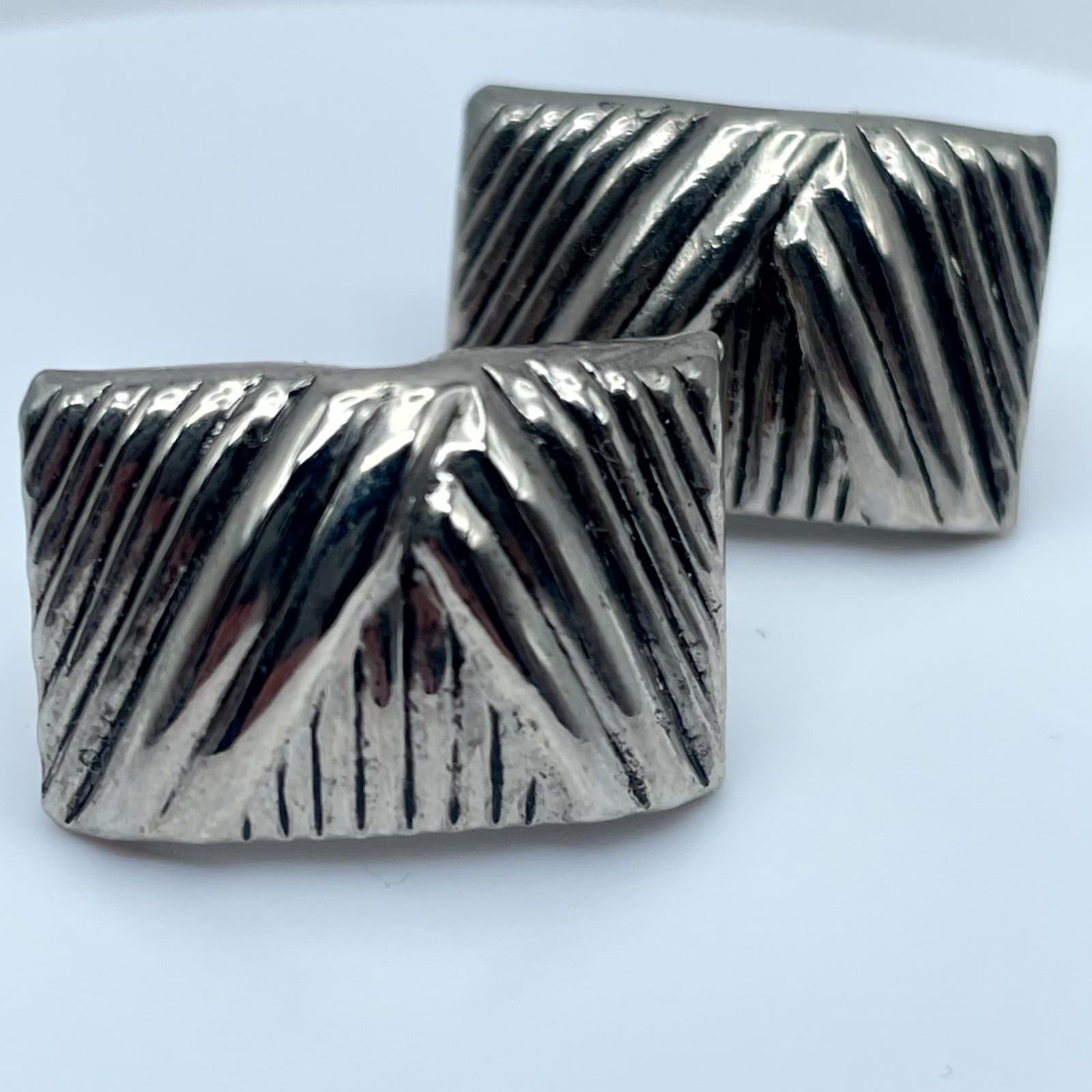 Vintage Silver-Tone Square Shaped Textured Engraved Metal Stud Clip-On Earrings - Image 1