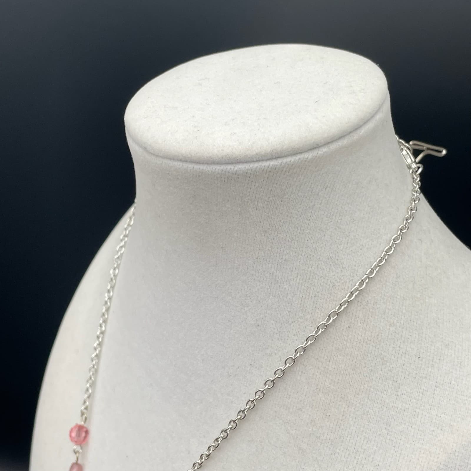 Vintage Silver-tone chain necklace with round pink pendant and accent beads 23In - Thumbnail 11