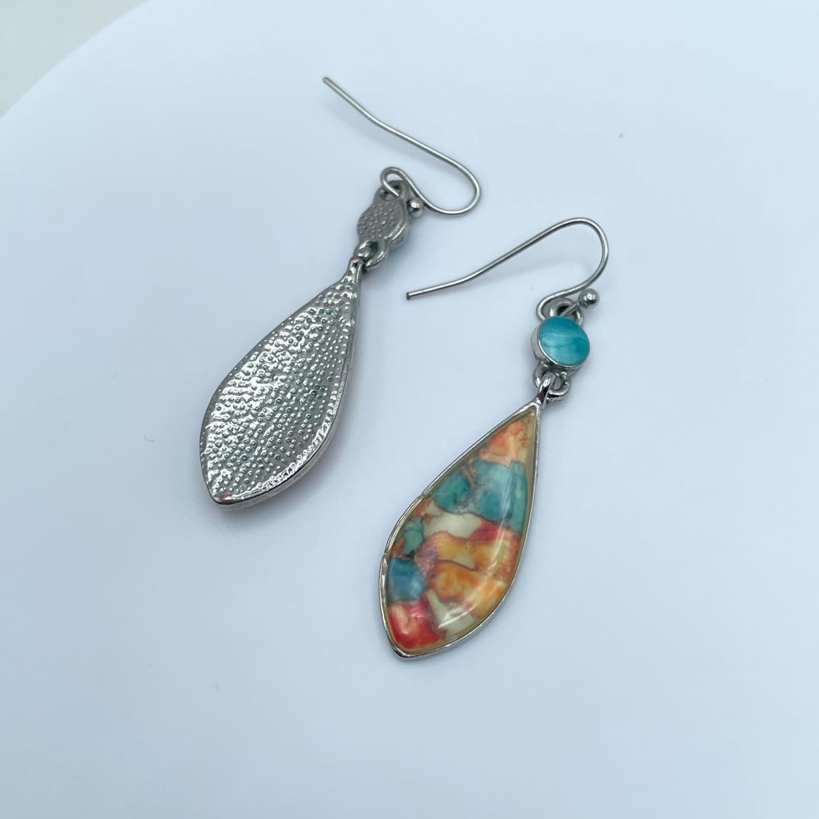 Vintage Silver-Tone Bohemian Water-Drop Harlequin Inlay Glass Dangle Earrings - Thumbnail 3