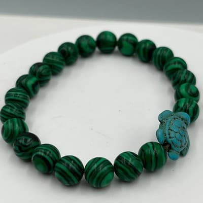 Vintage Green Striped Beads Stretch Bracelet with Turquoise Turtle Charm Classic - Image 1