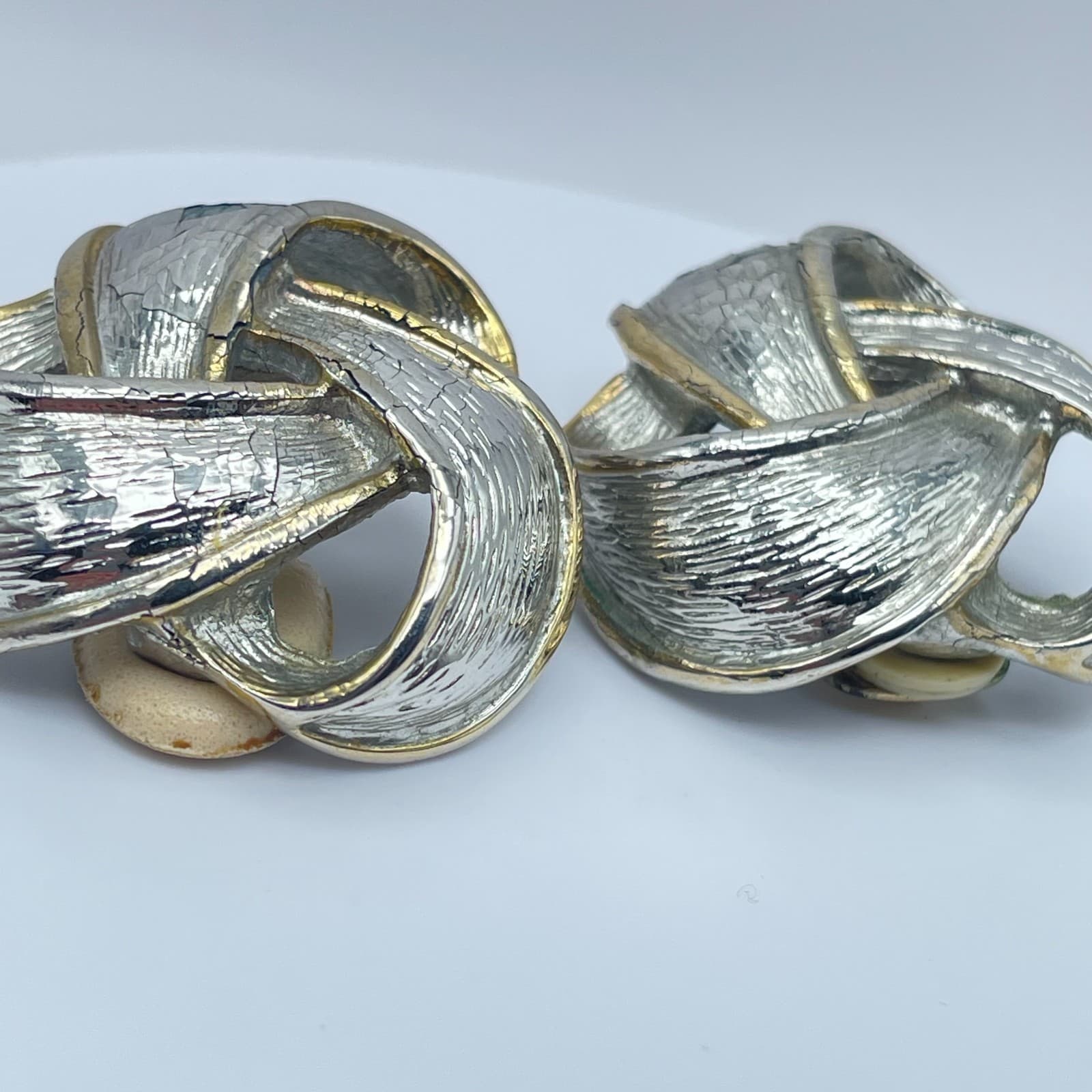 Vintage 90s Silver Tone Knot Textured Earrings Statement Women's Classic Jewelry - Thumbnail 4