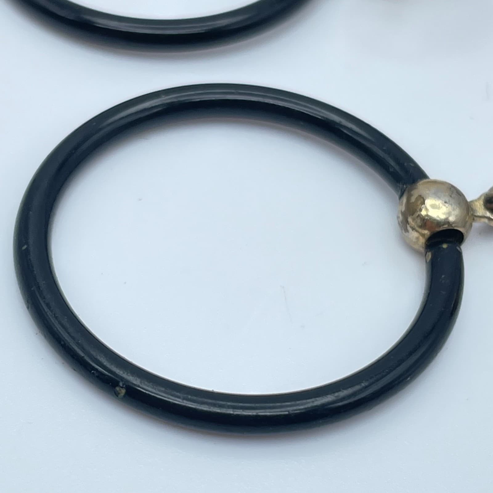 Vintage 50s Coro Black Screw Back Clip-On Earrings Gold Tone Women's Jewelry - Thumbnail 7