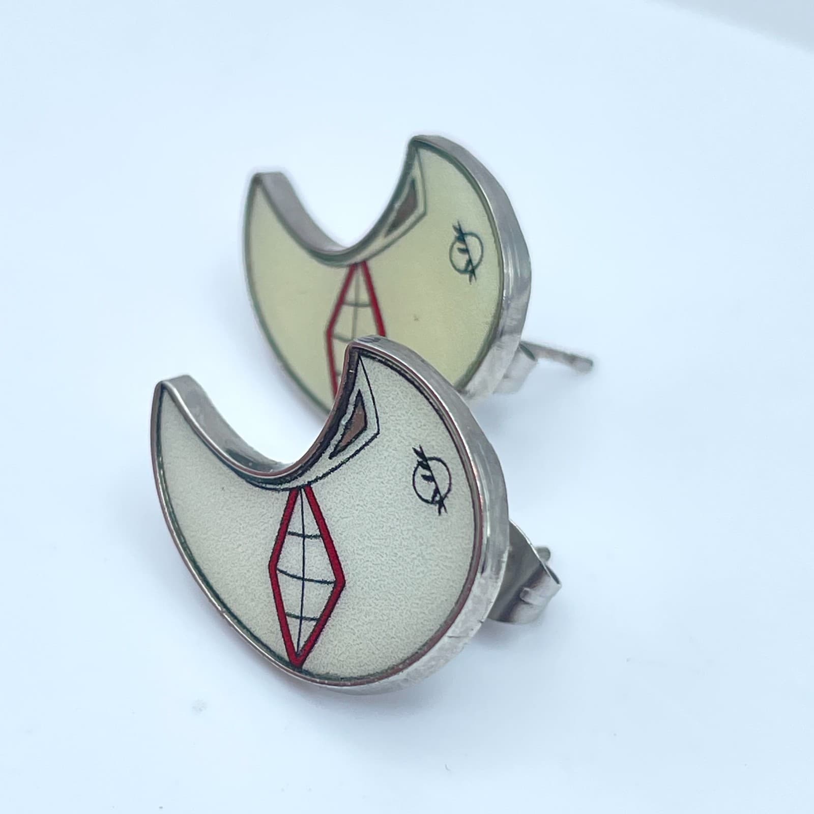 Vintage 90s Soul Eater Moon Silver-Tone Studs Earrings Women's Classic Jewelry - Thumbnail 3