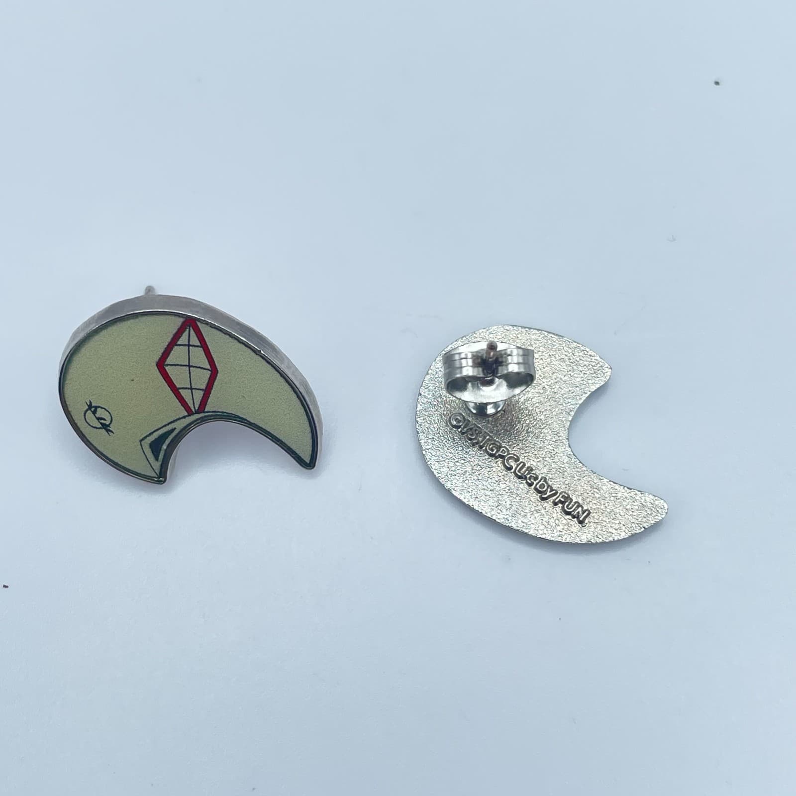 Vintage 90s Soul Eater Moon Silver-Tone Studs Earrings Women's Classic Jewelry - Thumbnail 4