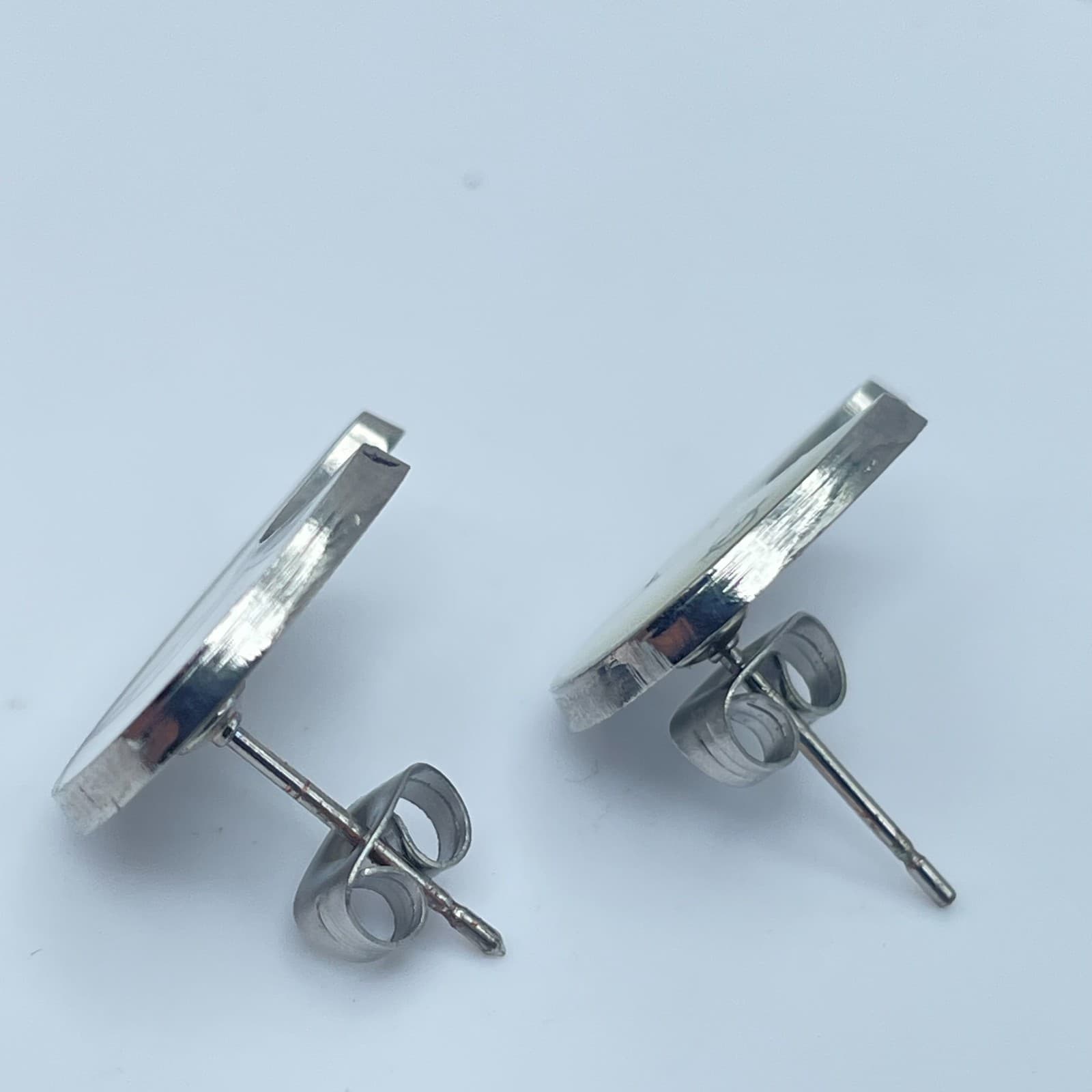 Vintage 90s Soul Eater Moon Silver-Tone Studs Earrings Women's Classic Jewelry - Thumbnail 5