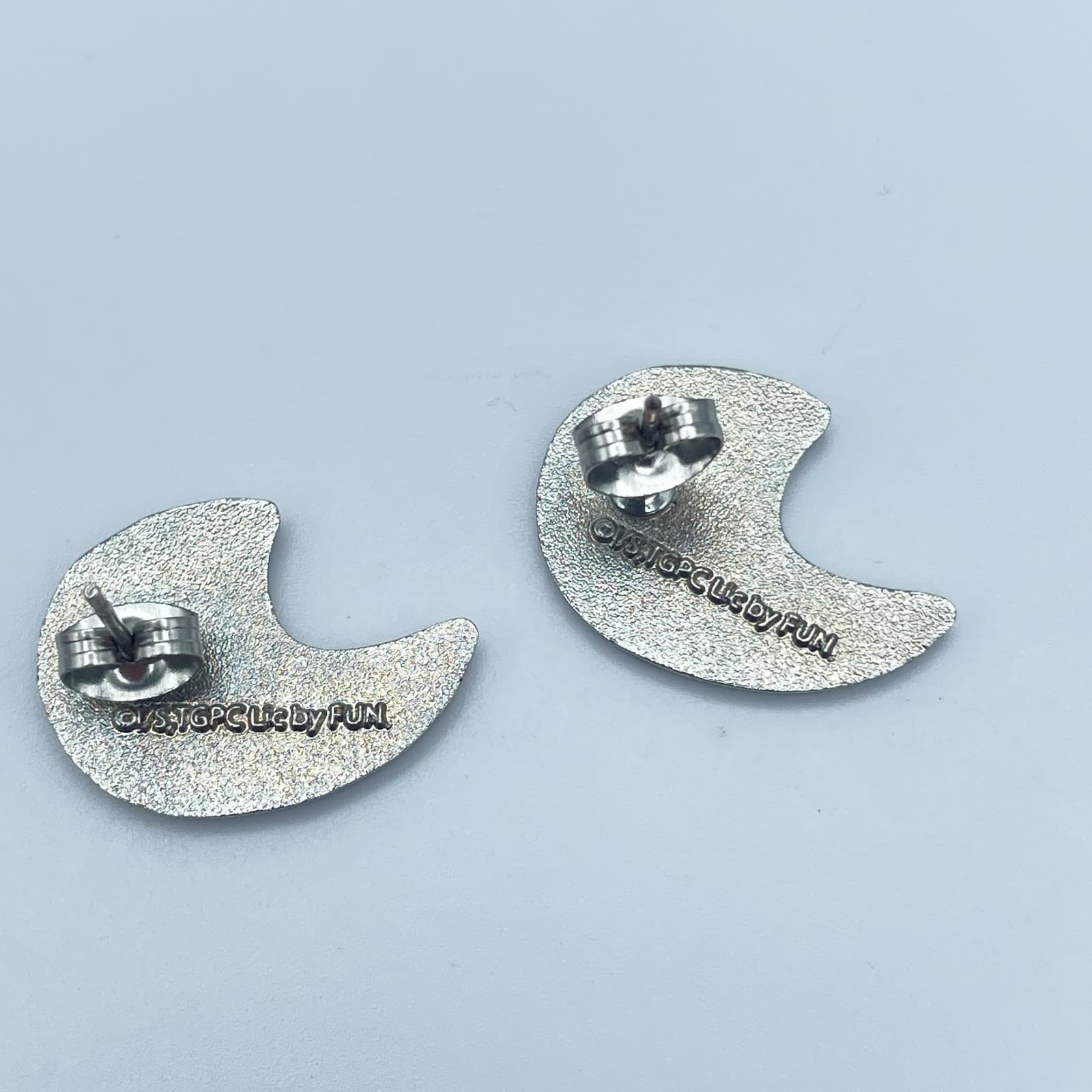 Vintage 90s Soul Eater Moon Silver-Tone Studs Earrings Women's Classic Jewelry - Thumbnail 7