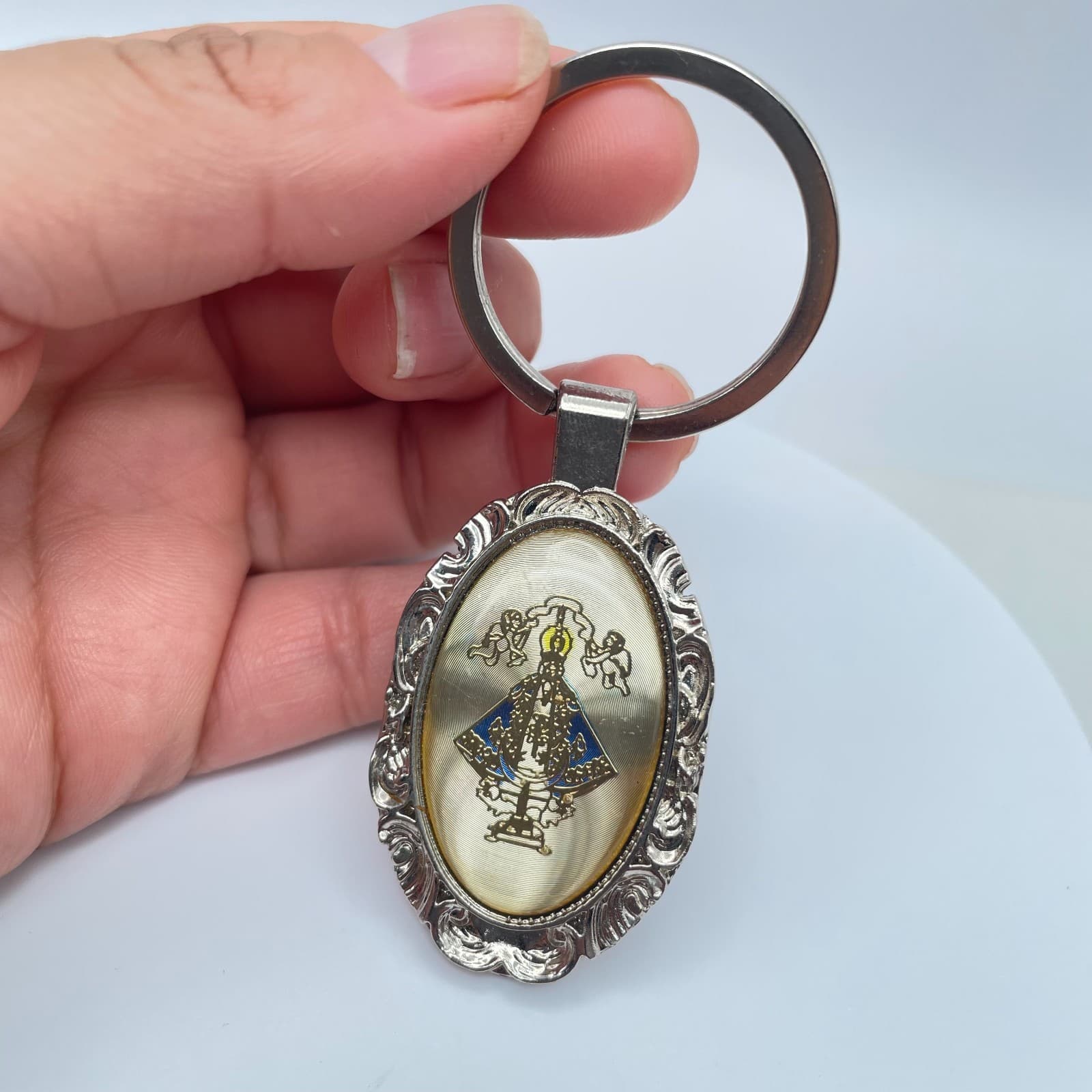 Vintage 90s Blue Enamel Religious Oval Pendant Keychain Silver Tone Jewelry - Thumbnail 7