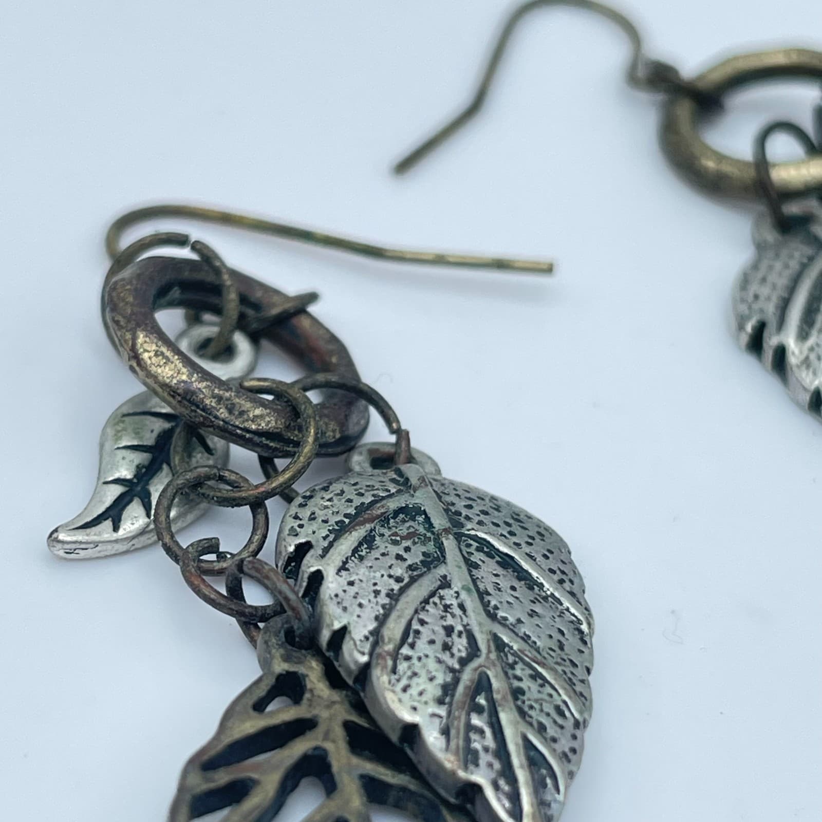 Vintage 80s 90s Tiered Leaf Dangle Earrings Boho Women's Classic Fashion Jewelry - Thumbnail 8