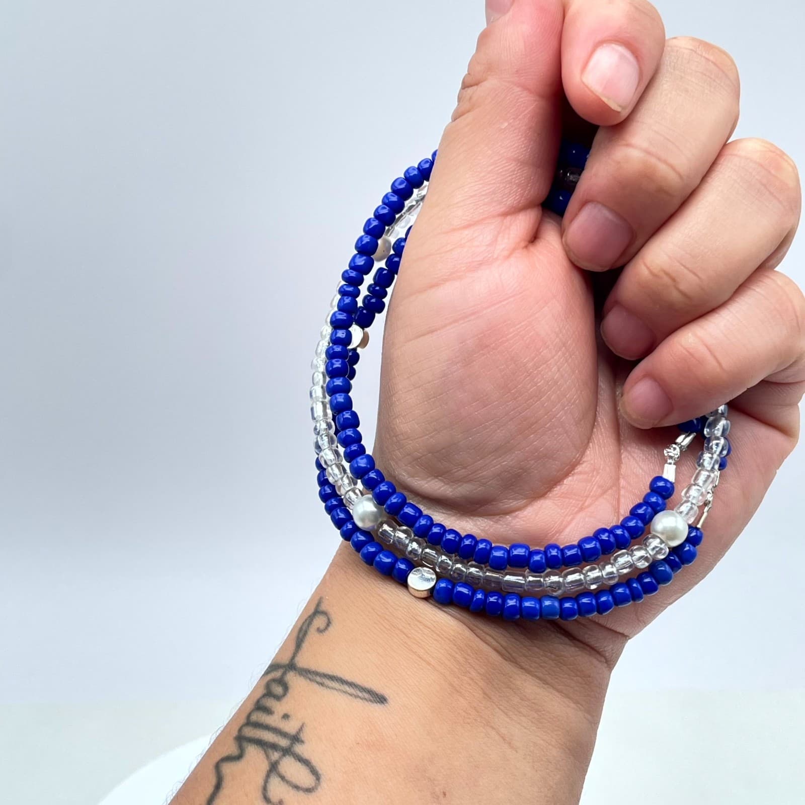Afro-Caribbean Blue White Seed Beads Mother Of Pearls Triple-Stranded Bracelet - Thumbnail 6