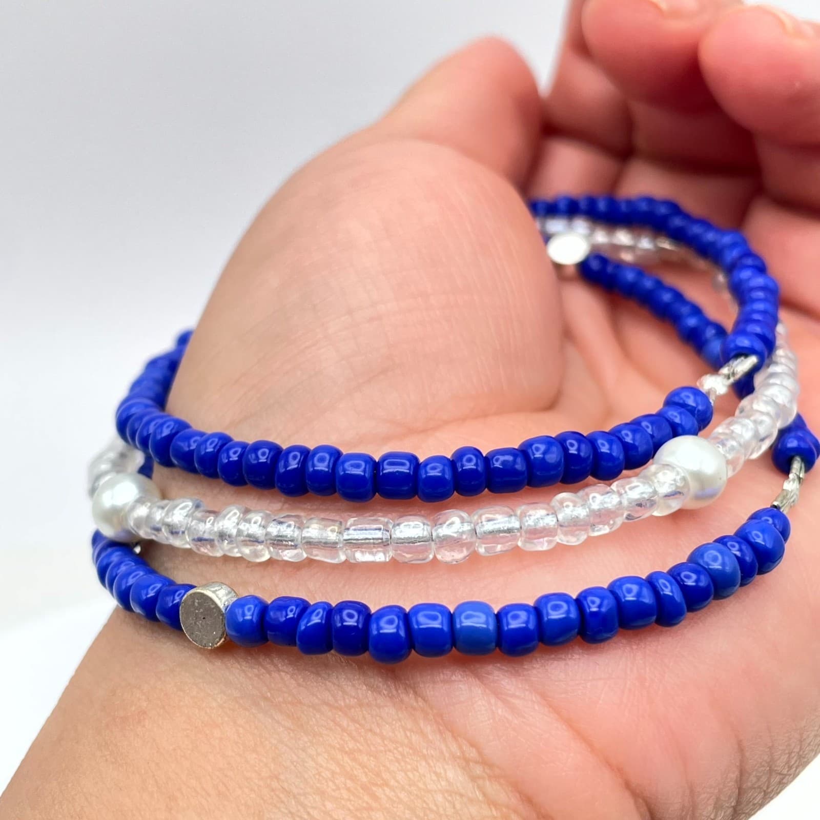 Afro-Caribbean Blue White Seed Beads Mother Of Pearls Triple-Stranded Bracelet - Thumbnail 9