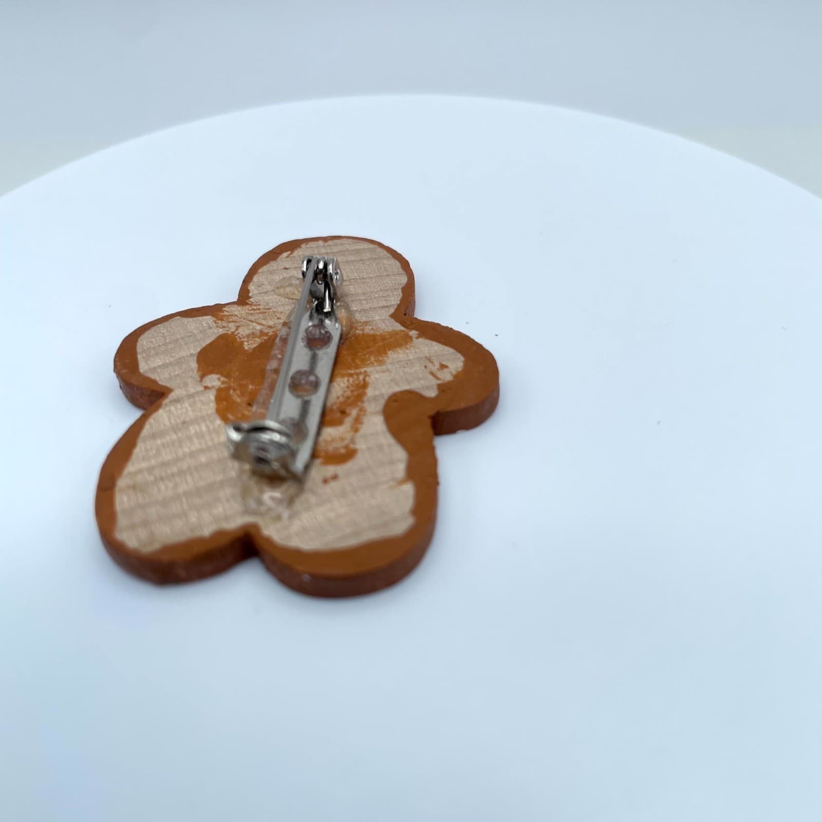 Folk Art Brown Icing Handmade Wood Holiday Cutest Gingerbread Man Brooch Pin - Thumbnail 4