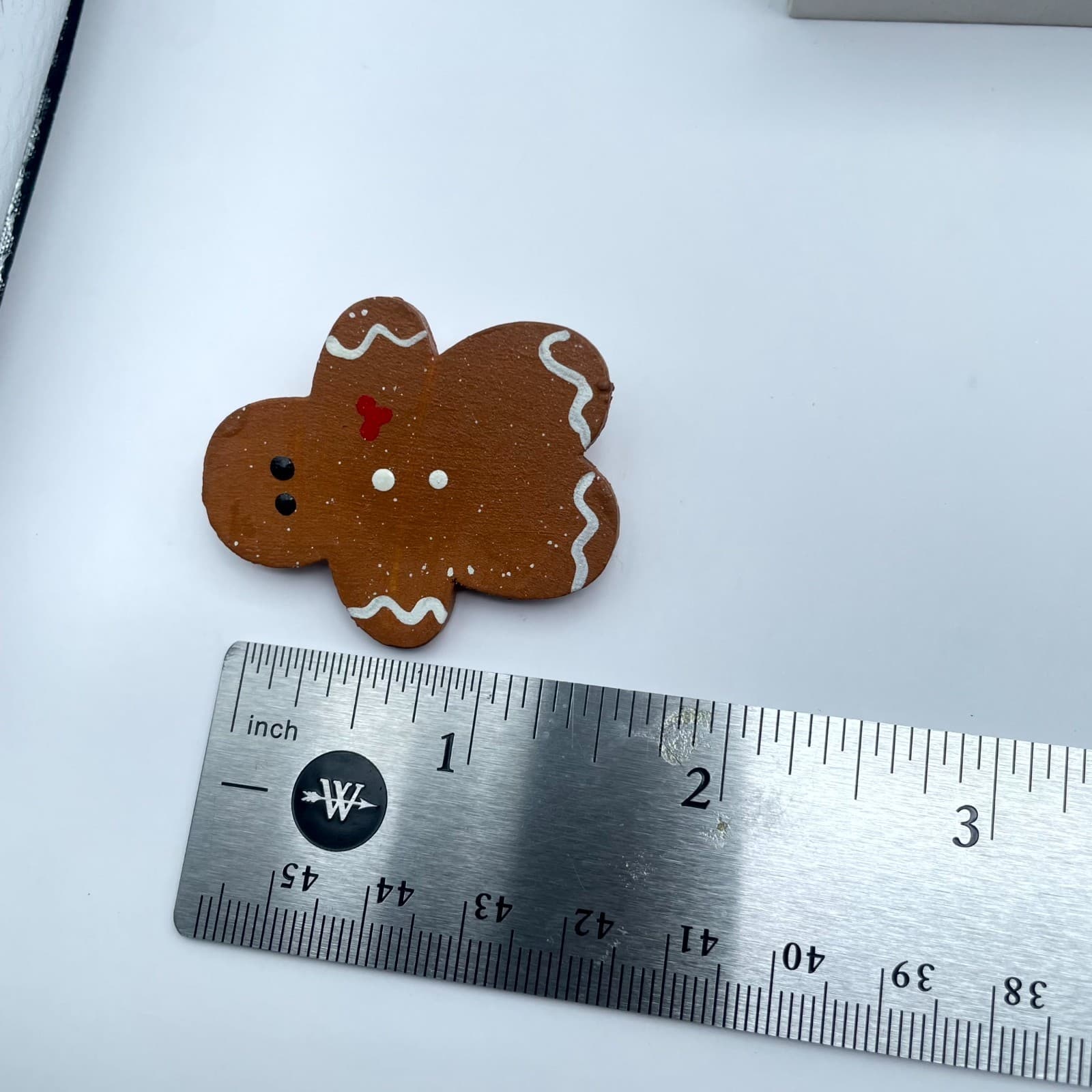 Folk Art Brown Icing Handmade Wood Holiday Cutest Gingerbread Man Brooch Pin - Thumbnail 2