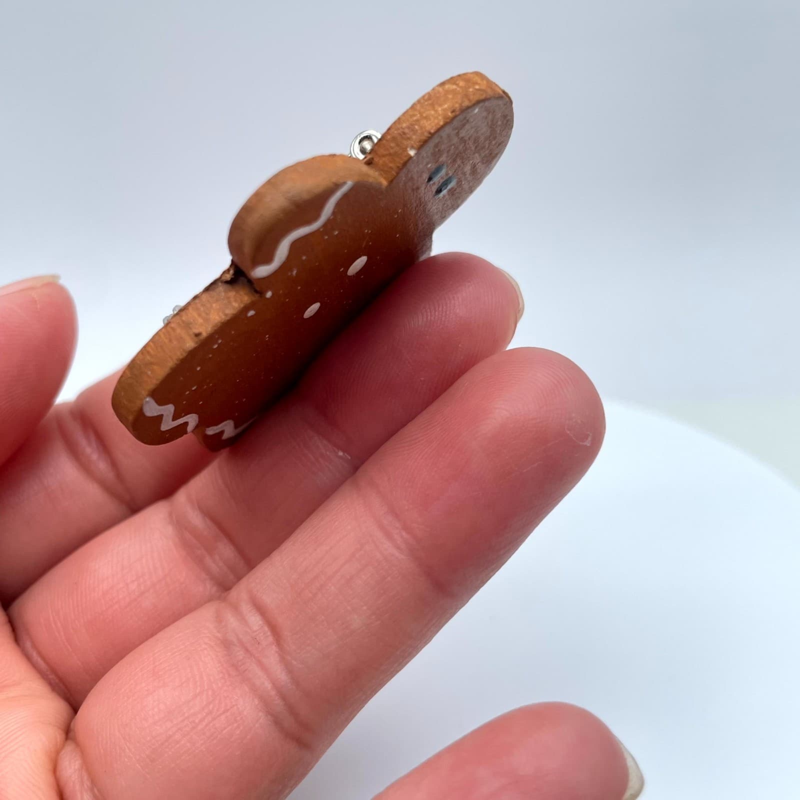 Folk Art Brown Icing Handmade Wood Holiday Cutest Gingerbread Man Brooch Pin - Thumbnail 9