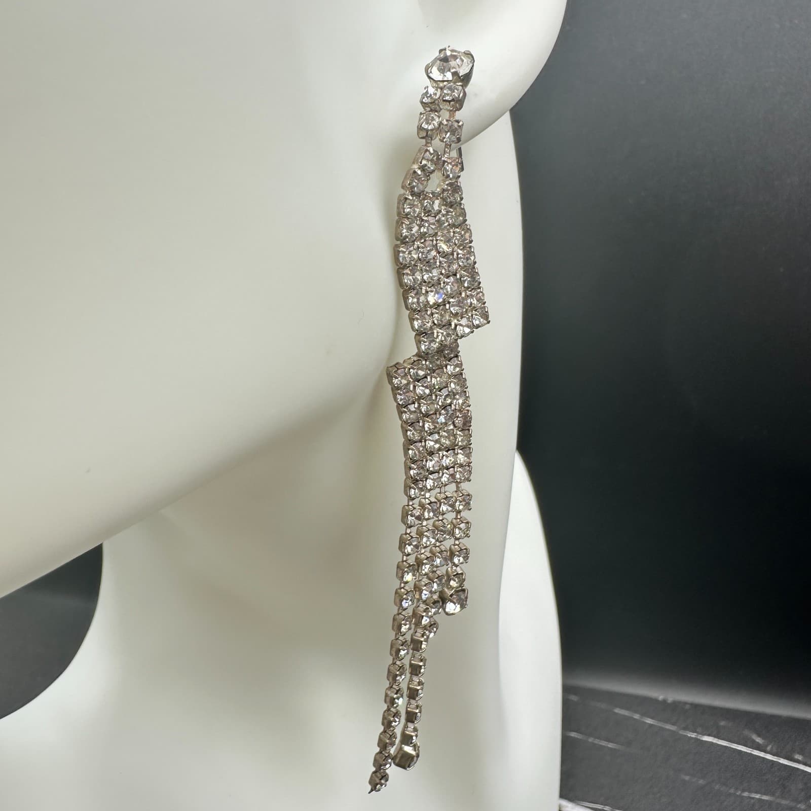 VTG Long Waterfall Earrings Clear Rhinestone Silver Tone Dangle Sparkle Party - Thumbnail 9
